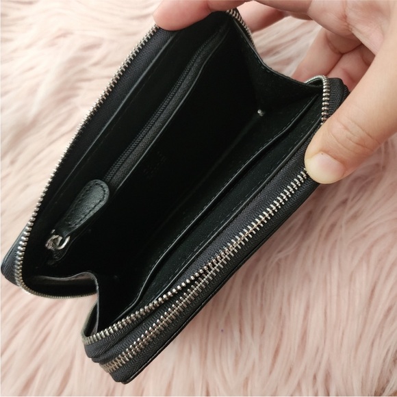 🌺 EUC! 🌺 Frye Natalie Phone Wallet Black Moto Leather Double Zip 🌺 - Picture 7 of 14